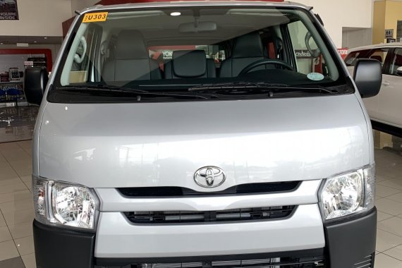 2021 Toyota Hiace  Commuter 3.0 M/T LOW DOWN PAYMENT