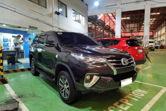 Red Toyota Fortuner 2016 for sale in Manila