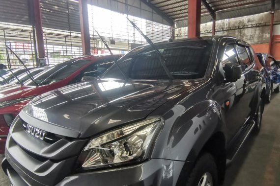 Used 2017 Isuzu mu-X for sale in good condition