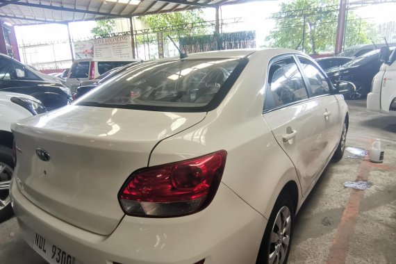 RUSH sale! White 2019 Kia Soluto Sedan cheap price