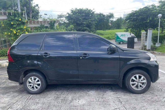 Selling Toyota Avanza 2016 in Makati