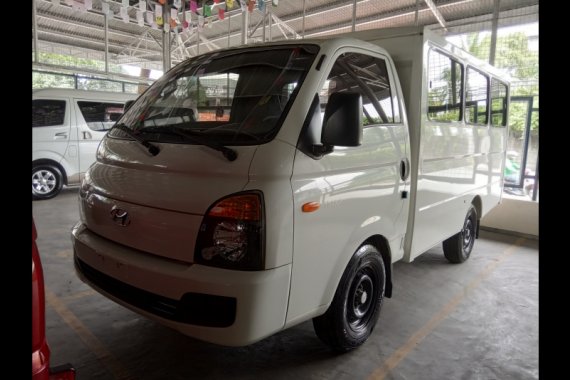 Sell White 2020 Hyundai H-100 Van in Marikina