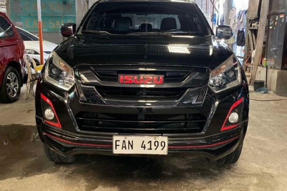 Black Isuzu D-Max 2019 for sale in Pateros