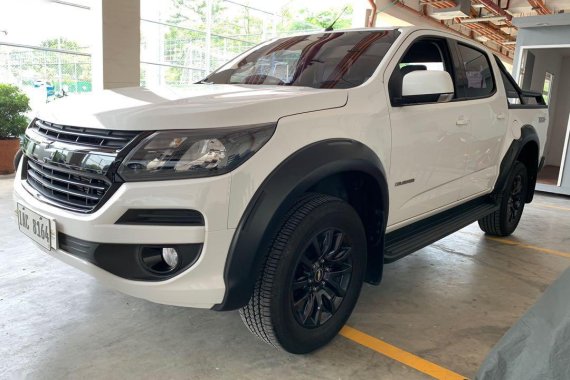 Selling White Chevrolet Colorado 2020 in Mandaluyong