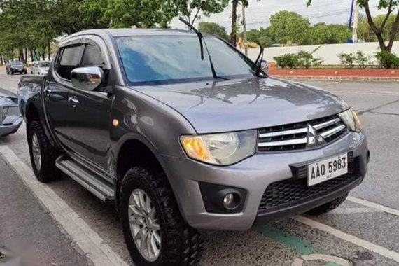 Mitsubishi Strada 2014 for sale in Manual