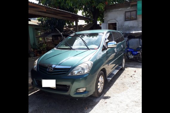 Green Toyota Innova 2012 for sale in Pasig