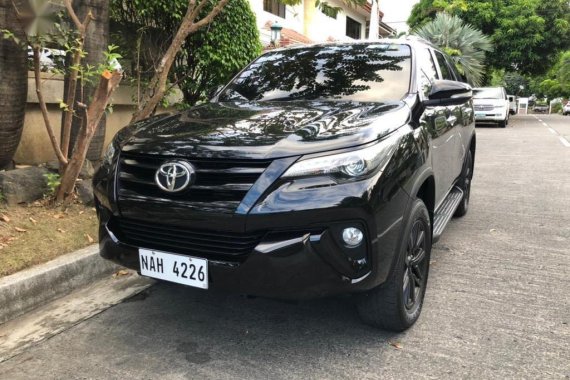 Selling Black Toyota Fortuner 2017 in Pasay