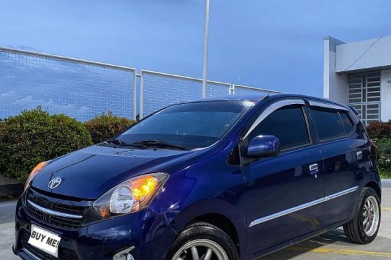 Sell Blue 2016 Toyota Wigo in Naic