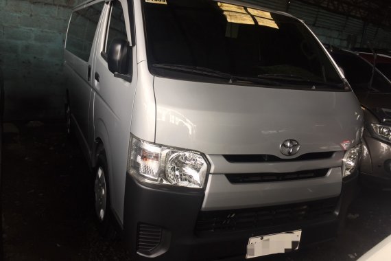 2017 Toyota Hiace Commuter DSL M/T