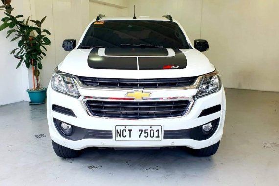 Pearl White Chevrolet Trailblazer 2018 for sale in Quezon