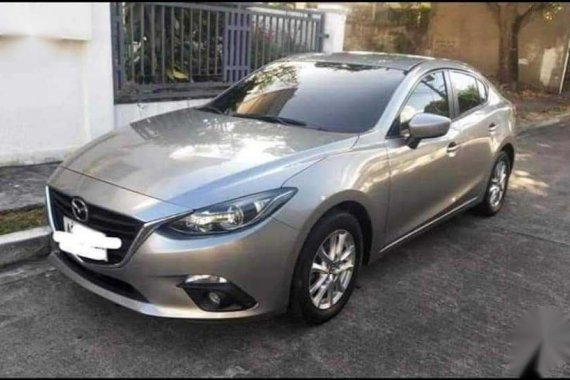 Sell Grey 2015 Mazda 3 in Pasig