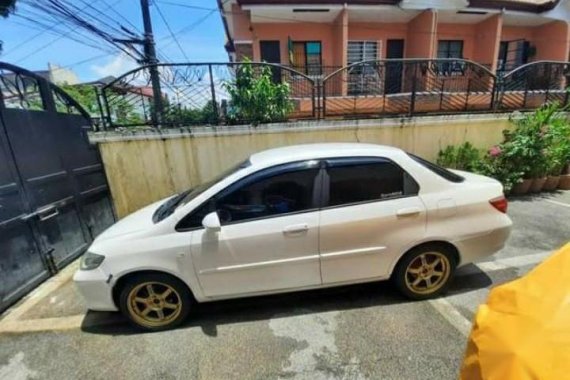 Pearl White Honda City 2006 for sale in Cainta