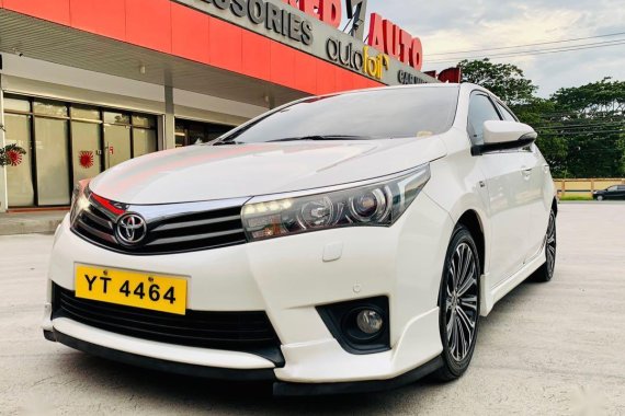 Sell Pearl White 2021 Toyota Corolla Altis in San Fernando