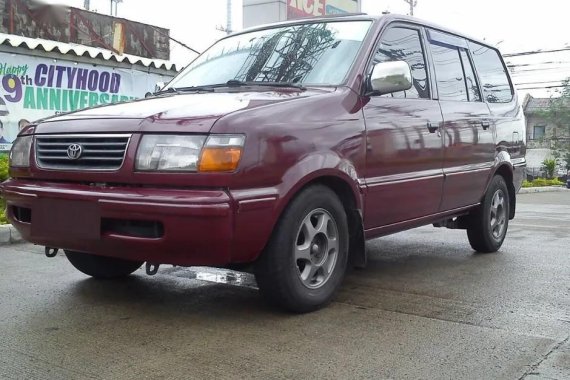 Sell 1999 Red Toyota Revo in Imus