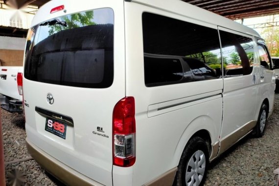White Toyota Hiace Grandia 2019 for sale in Quezon