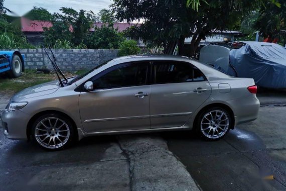 Sell 2014 Toyota Corolla Altis in Mandaluyong