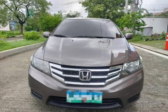 Silver Honda City 2013 for sale in Quezon