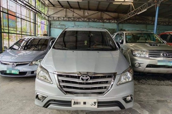 Brightsilver Toyota Innova 2015 for sale in Quezon