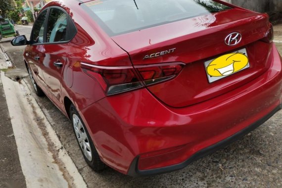 Selling Red Hyundai Accent 2019 in Santiago