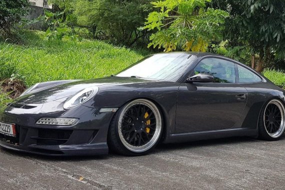 Selling Grayblack Porsche 911 2005 in San Pedro