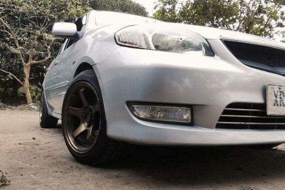 Selling Brightsilver Toyota Vios 2005 in Trece Martires