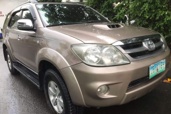 Toyota Fortuner 2005 for sale in Quezon City