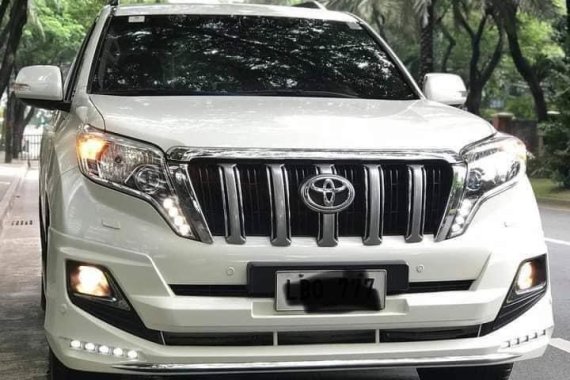 Pearl White Toyota Land Cruiser 2014 for sale in Imus