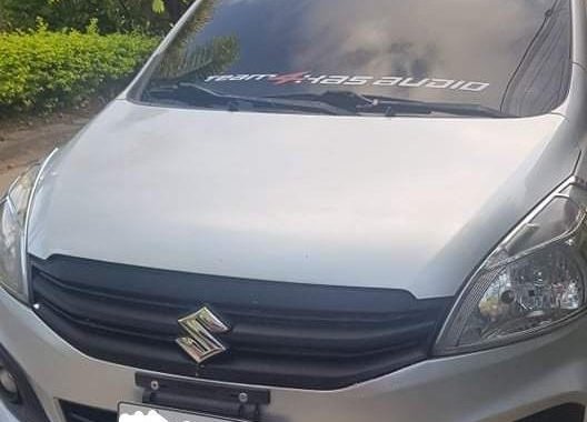 Selling Pearl White Suzuki Ertiga 2016 in Dasmariñas