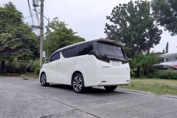 White Toyota Alphard 2020 for sale in Muntinlupa