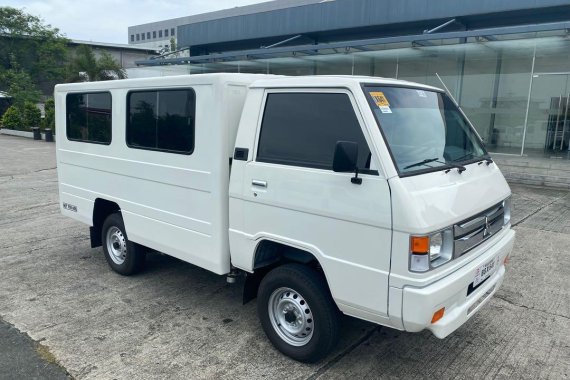 White Mitsubishi L300 2021 for sale in Pasig