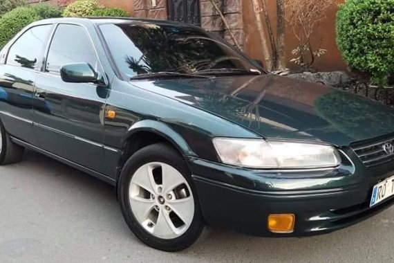 Selling Green Toyota Camry 1997 in Parañaque