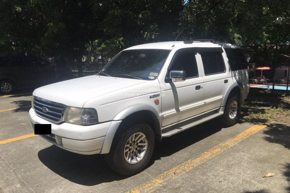 Pre-owned Ford Everest 2005 White AT Diesel for sale