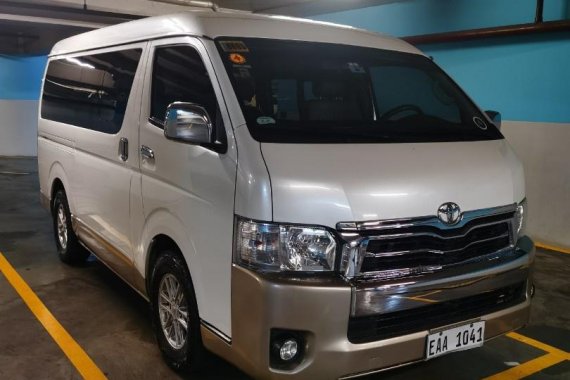 Pearl White Toyota Hiace Super Grandia 2016 for sale in Pateros