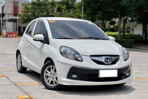 Sell White 2015 Honda Brio in Makati