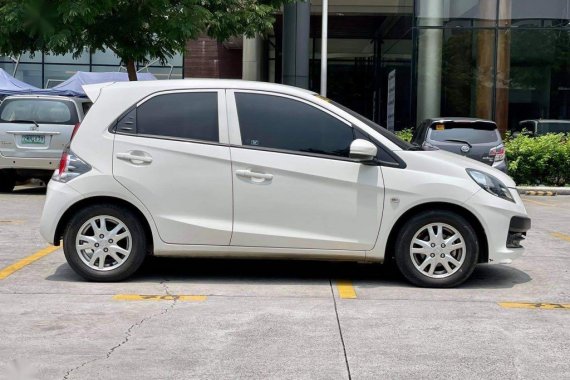 Sell White 2015 Honda Brio in Makati