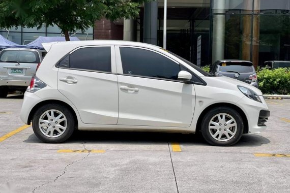 Selling White Honda Brio 2015 in Parañaque