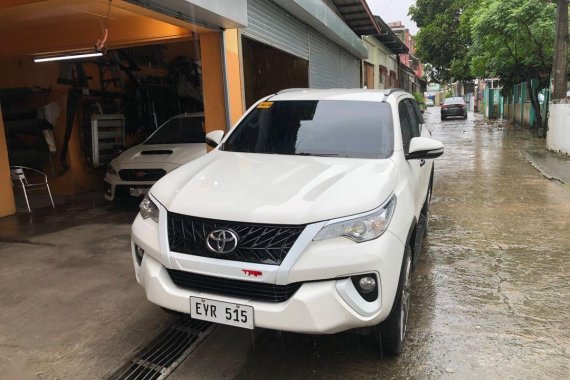 Selling Pearl White Toyota Fortuner 2016 in Bulakan