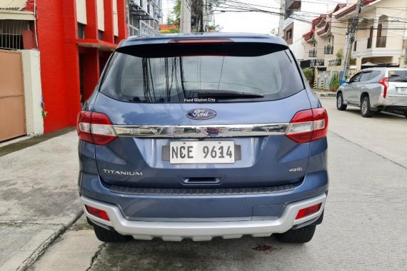 Sell Blue 2016 Ford Everest 