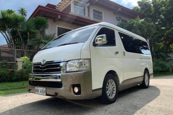 Sell White 2017 Toyota Hiace Super Grandia in Manila