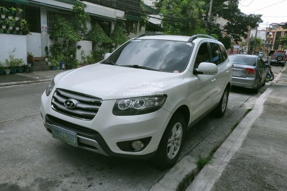 HOT!!! 2012 Hyundai Santa Fe  2.2 CRDi GLS 8A/T 2WD (Dsl) for sale at affordable price