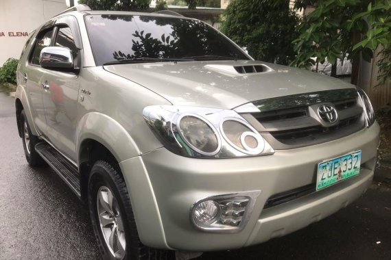 Sell Silver 2007 Toyota Fortuner in Quezon City