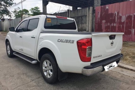 Pearl White Nissan Navara 2018 for sale in Automatic