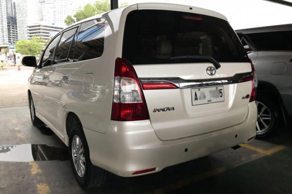 Pearl White Toyota Innova 2015 for sale in Pasig