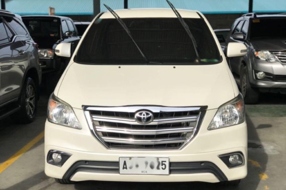 Pearl White Toyota Innova 2015 for sale in Pasig