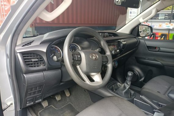 Silver Toyota Hilux 2020 for sale in Manual