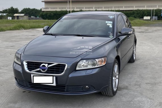 Well-Maintained 2011 Sporty Volvo S40 With Excellent Mileage for Sale