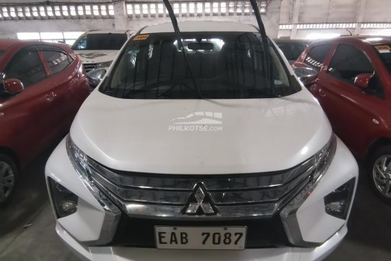 HOT!! White 2019 Mitsubishi Xpander for sale at cheap price