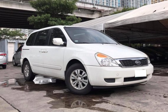 Hot deal alert! 2012 Kia Carnival EX (Short Wheel Base) A/T Diesel for sale at 448,000