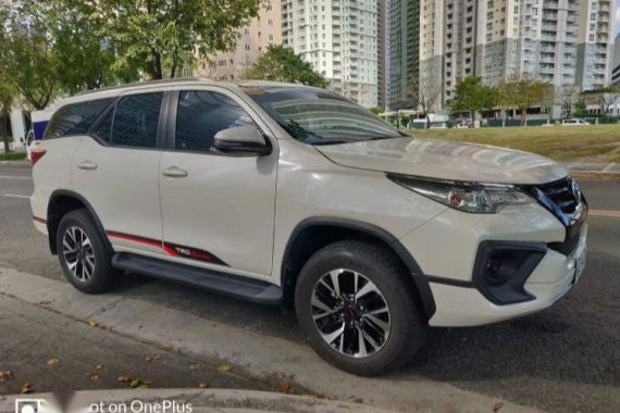 White Toyota Fortuner 2018 for sale in Antipolo