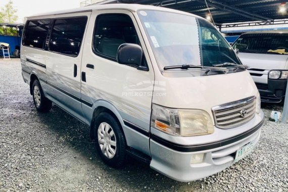 Well kept 2004 Toyota Hiace GL Grandia 3.0 M/T 2-Tone for sale